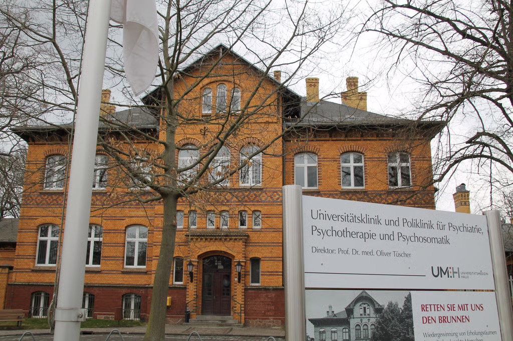 Wirtschaftsgebäude Julius-Kühn-Straße, Halle