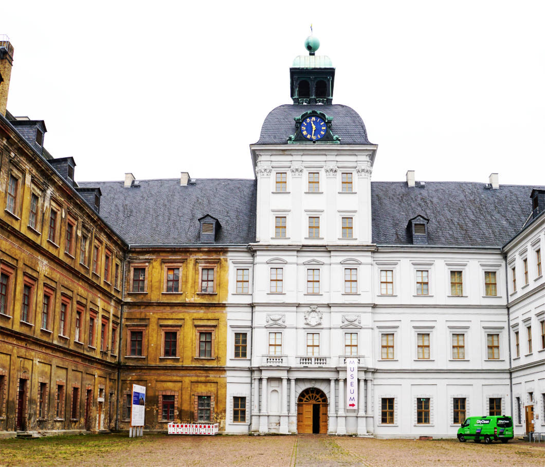 Innenhof von Schloss Neu-Augustusburg in Weißenfels